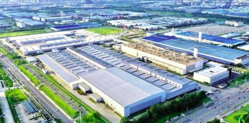 約克VRF系統(tǒng)成功中標(biāo)沃爾沃成都新能源電池車間，助力綠色制造與循環(huán)經(jīng)濟(jì)